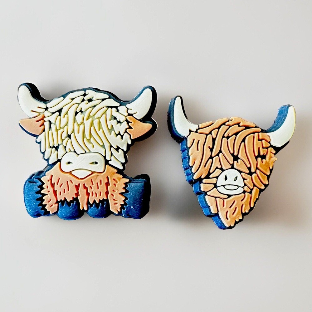 Set 2 Croc‎ Jibbitz Silicon Shoe Charms Highland Cow 1